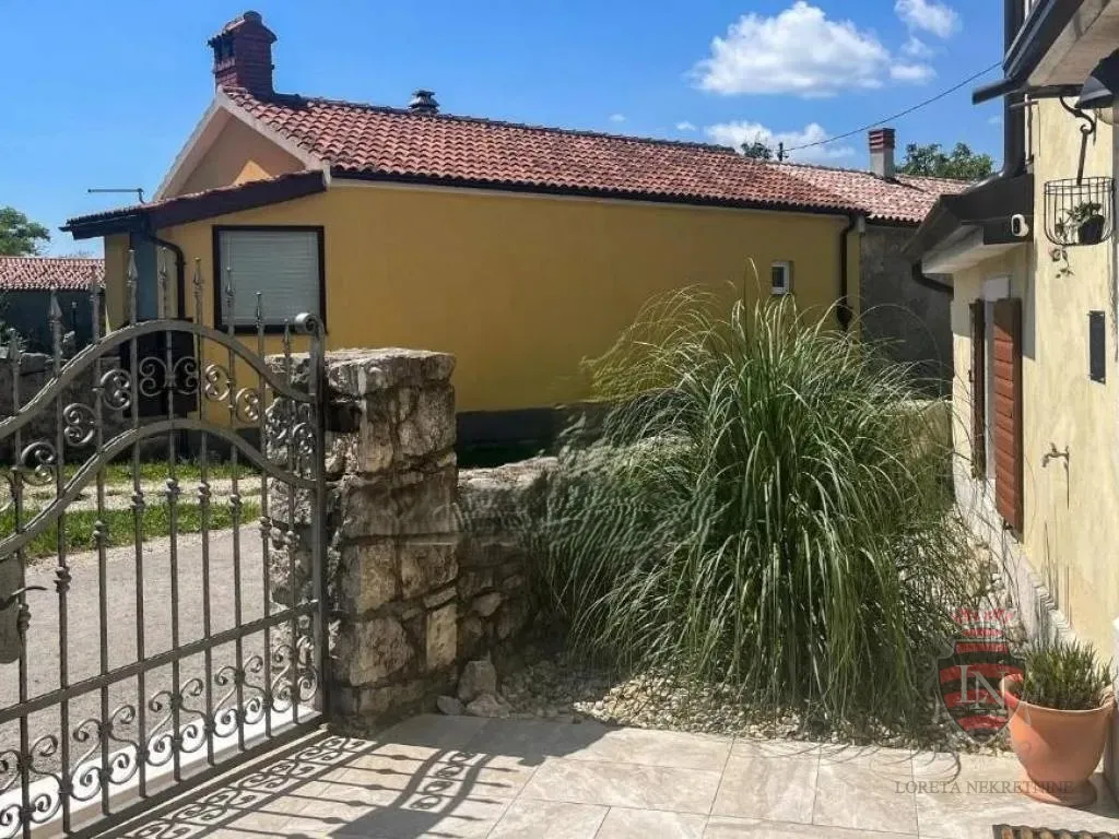 kuća s bazenom, lupoglav, istra, 155 m2 - slika 2