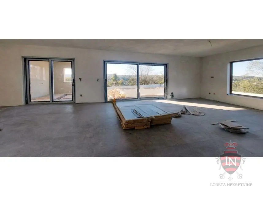 vila labin 169 m2 na parceli 1300 m2 - slika 10