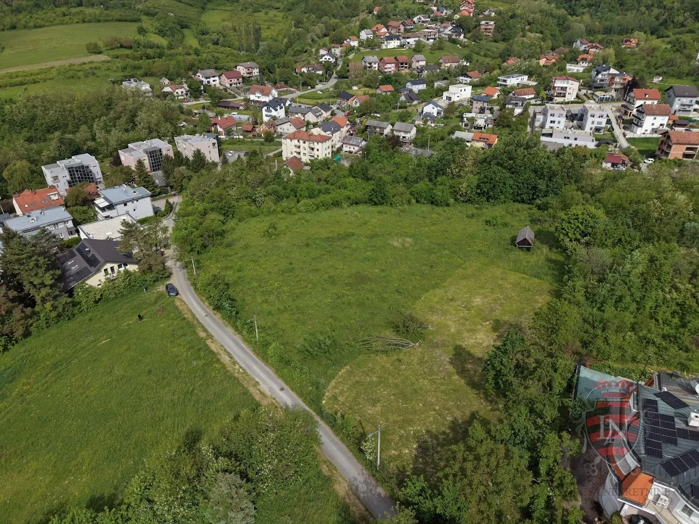 mikulići — građevinsko zemljište 702 m² | pravilan oblik, pogled i 160 €/m² - slika 8