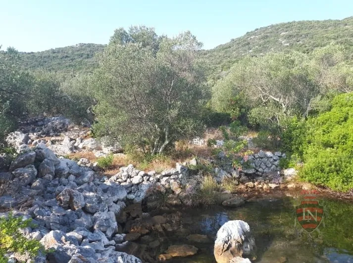 zemljište s projektom i dozvolom oko 700 m2, pelješac - slika 26