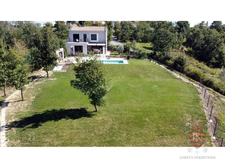 kuća s bazenom 200 m2, motovun, istra - slika 9