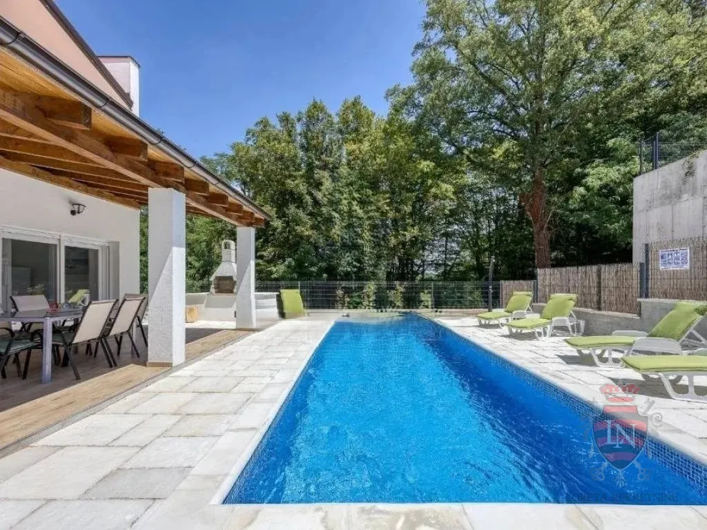 kuća s bazenom, 84 m2, tinjan - slika 11