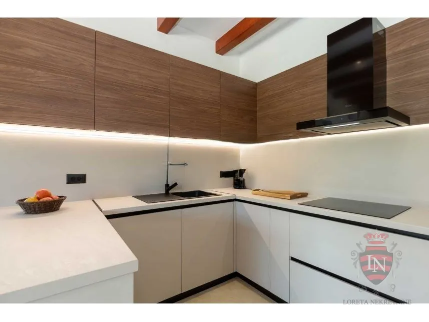 vila s bazenom na parceli od 1 300 m2, labin, istra - slika 18