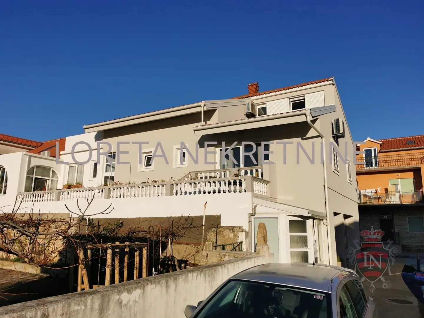 etažirana poslovno-stambena zgrada,tribunj, 397.00 m2, top lokacija! - slika 28