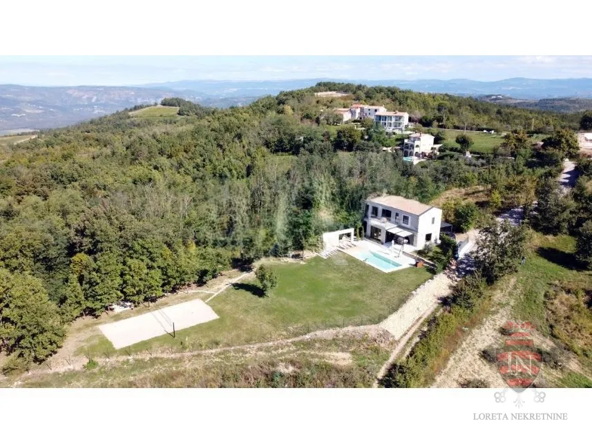 kuća s bazenom 200 m2, motovun, istra - slika 17