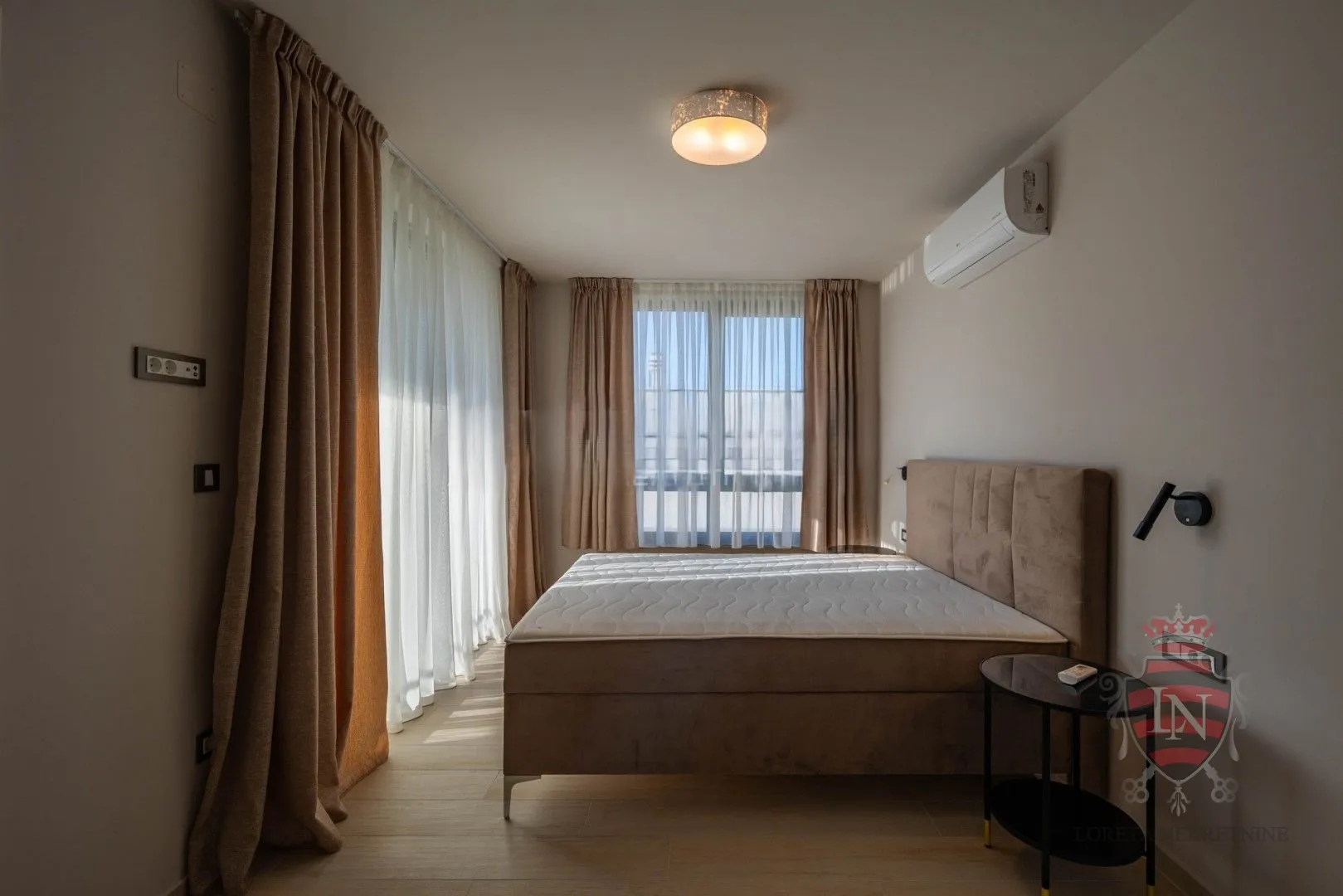 moderna vila sa bazenom krk, 165 m2 + okućnica - slika 23