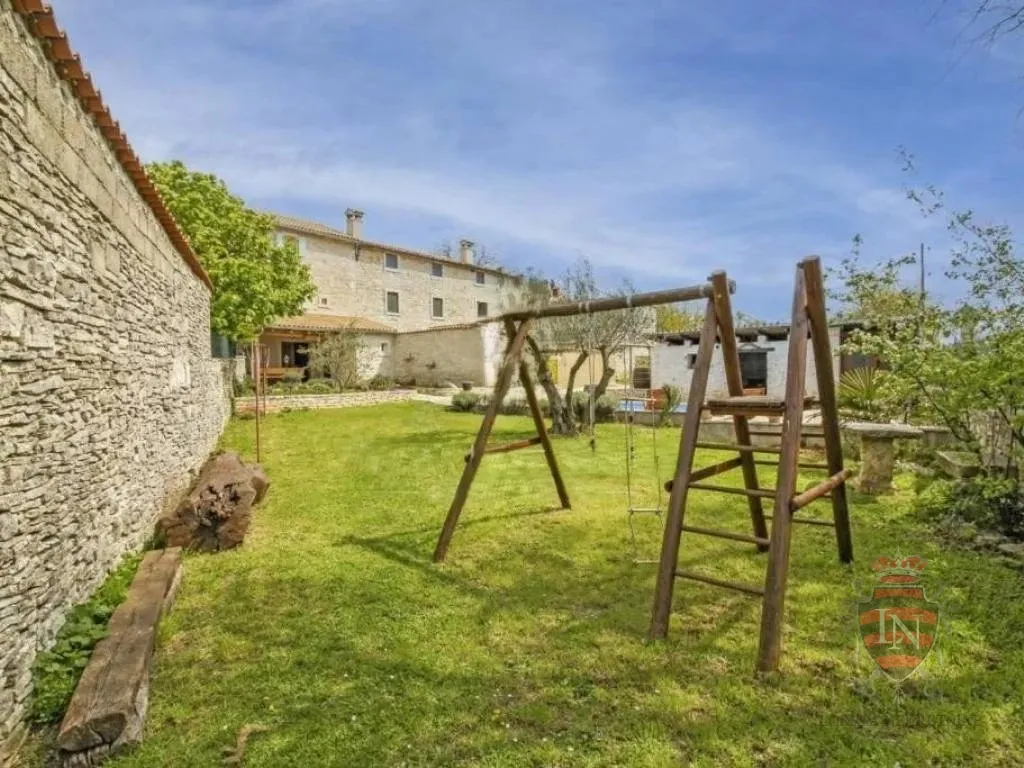 kuća s bazenom 136 m2, svetvinčenat, istra - slika 15