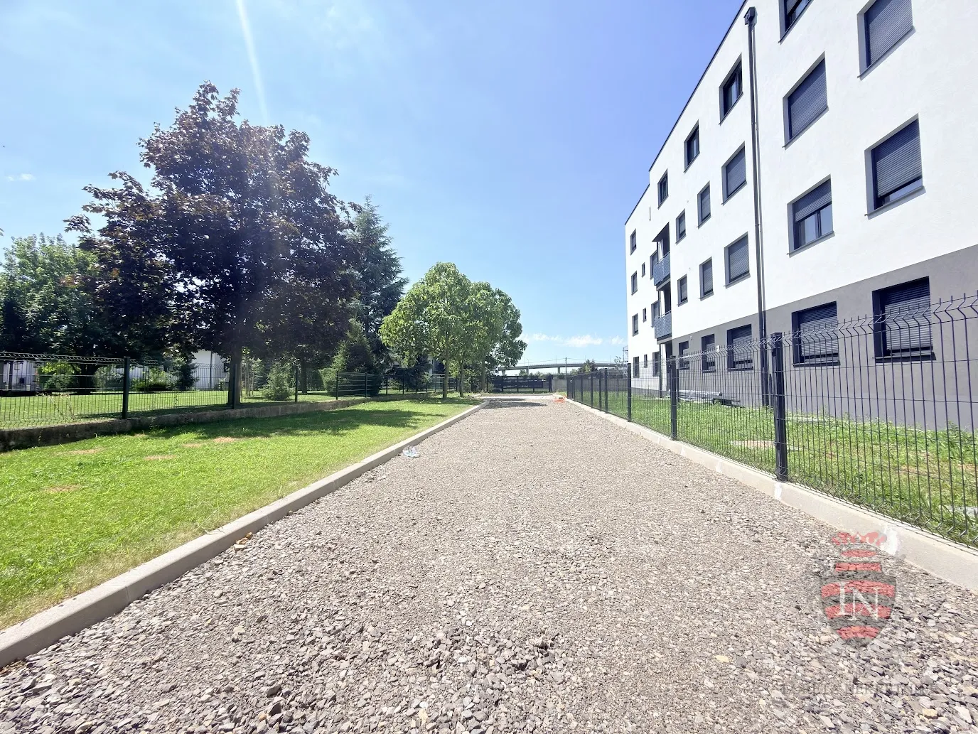 poslovni prostor za najam – veliko polje - slika 29