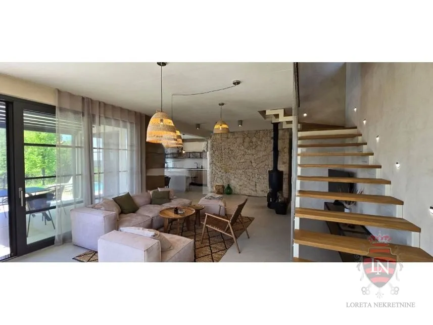 kuća s bazenom 200 m2, motovun, istra - slika 31