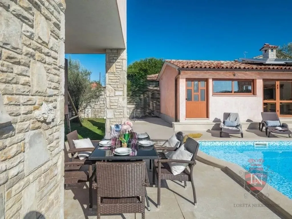 kuća s bazenom 160 m2, barban - slika 4