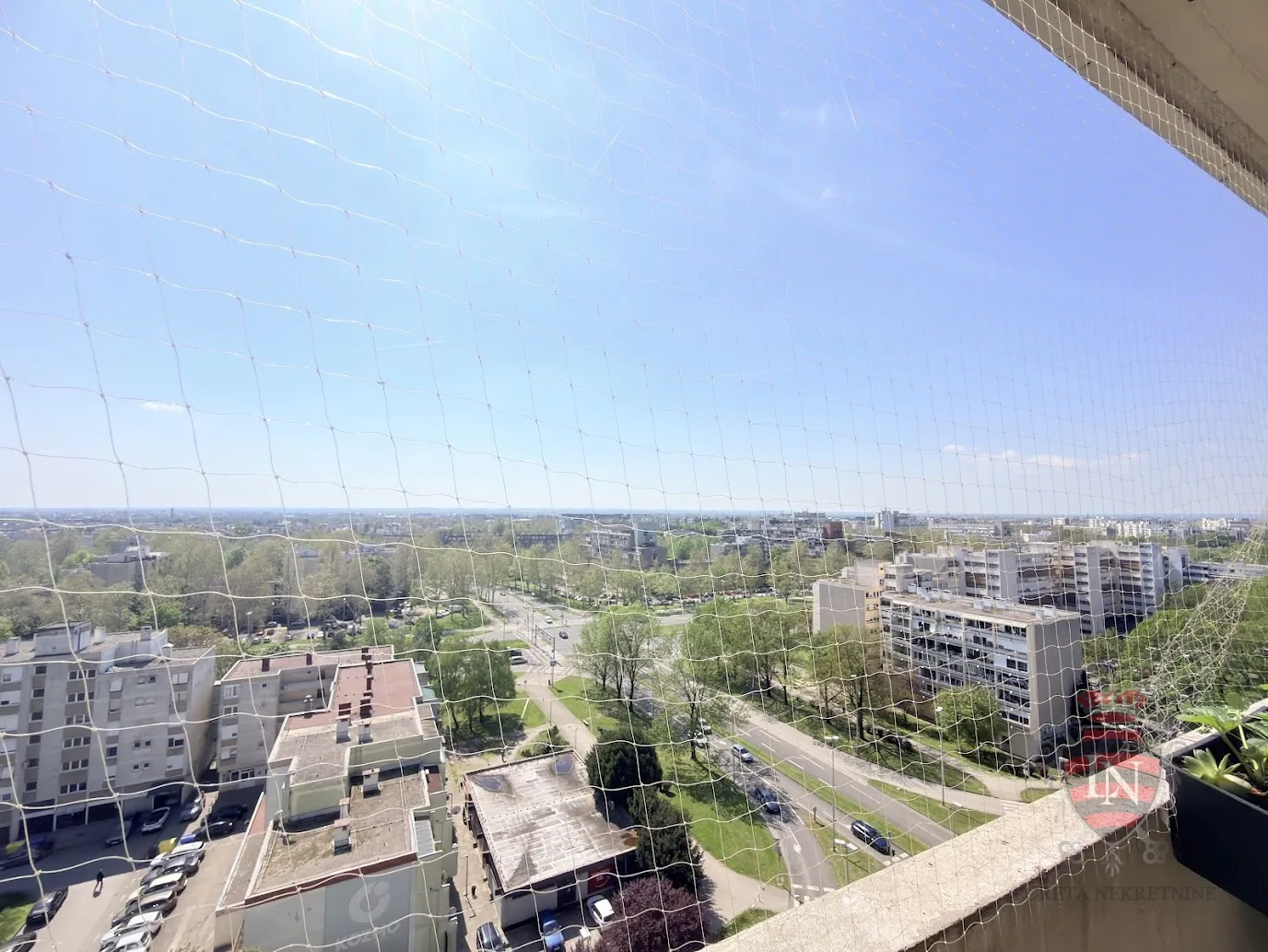 travno, 2-sobni stan na odličnoj lokaciji - slika 23