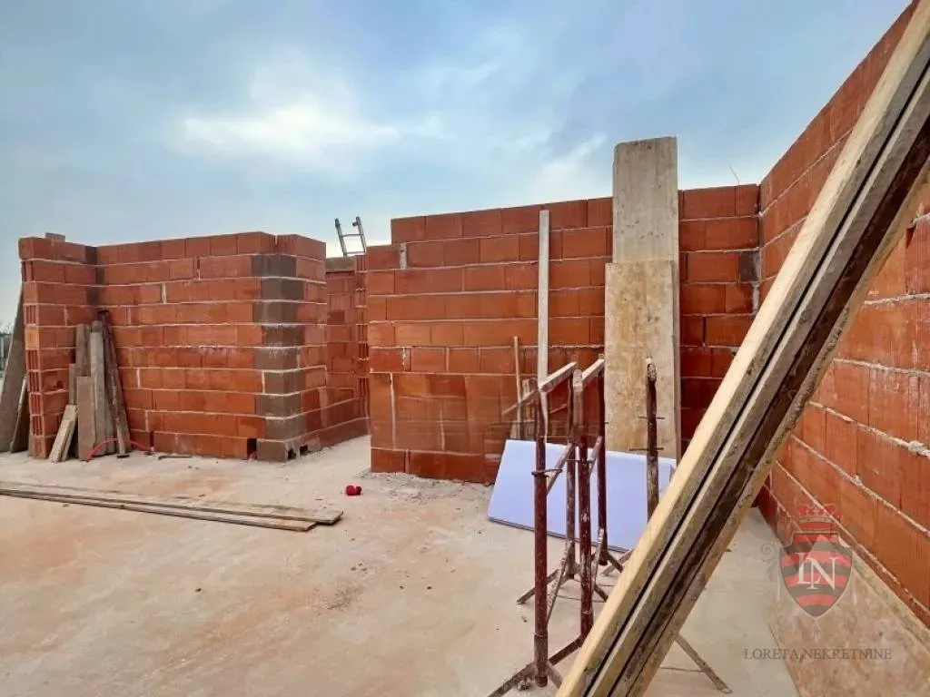 stan umag 72 m2, novogradnja s pogledom na more - slika 8
