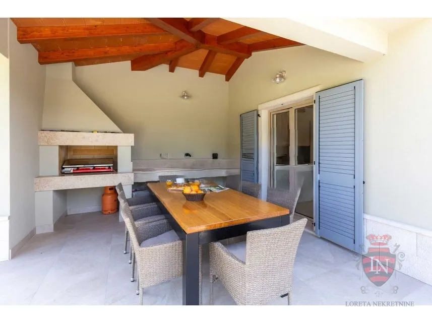 vila s bazenom na parceli od 1 300 m2, labin, istra - slika 33