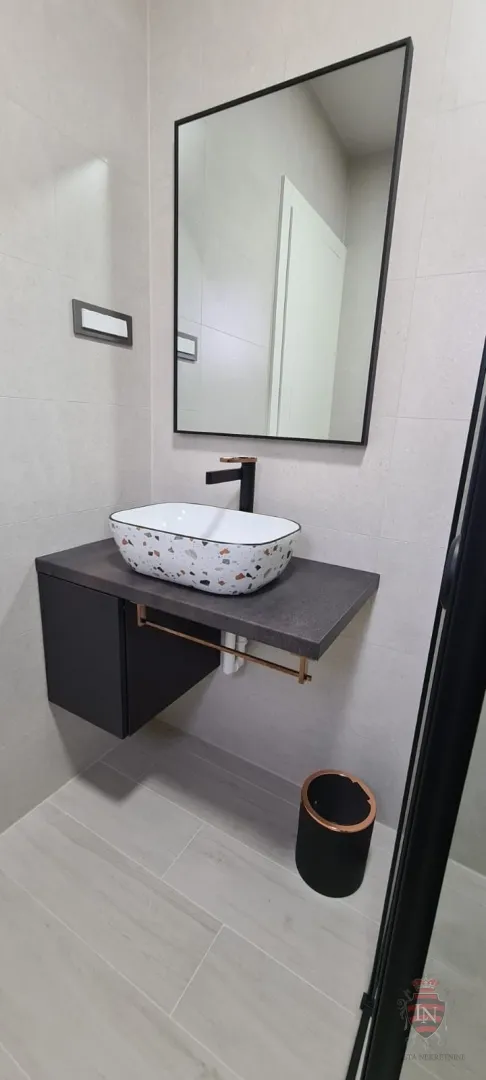 moderna vila sa bazenom krk, 165 m2 + okućnica - slika 28