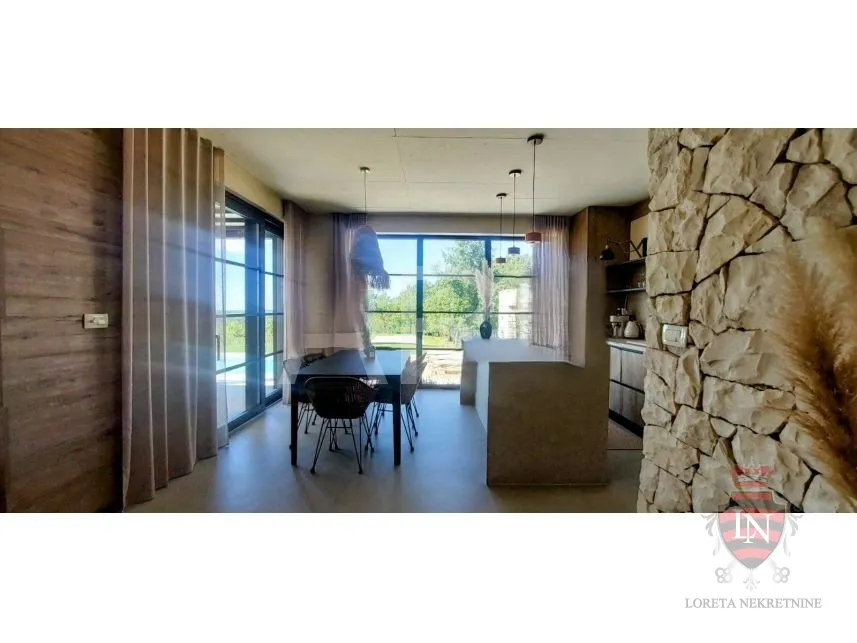 kuća s bazenom 200 m2, motovun, istra - slika 20