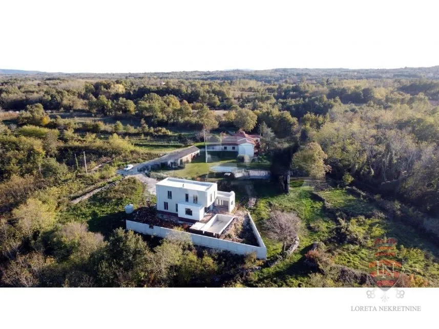 vila labin 169 m2 na parceli 1300 m2 - slika 4
