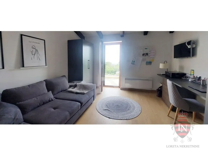 kuća s bazenom 172 m2 + okućnica, labin - slika 32