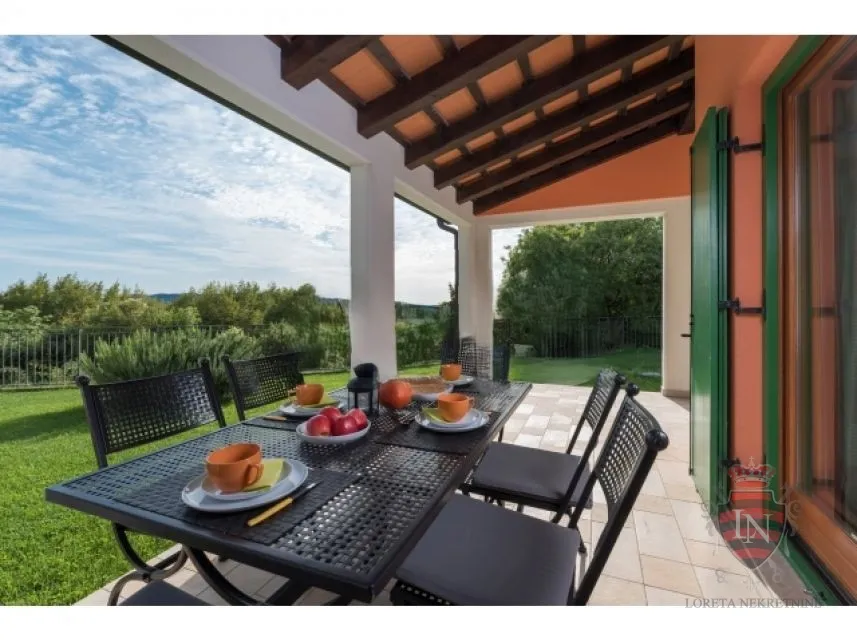 kuća s bazenom 175 m2, labin, istra - slika 6