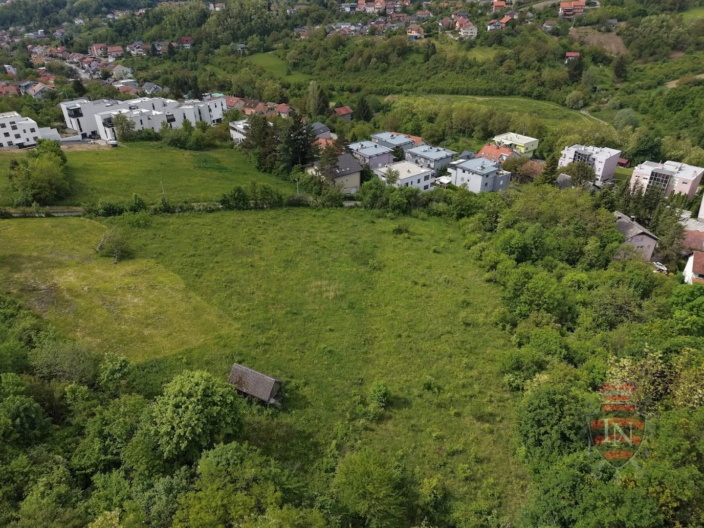 mikulići — građevinsko zemljište 734 m² | pravilan oblik, pogled i 160 €/m² - slika 12