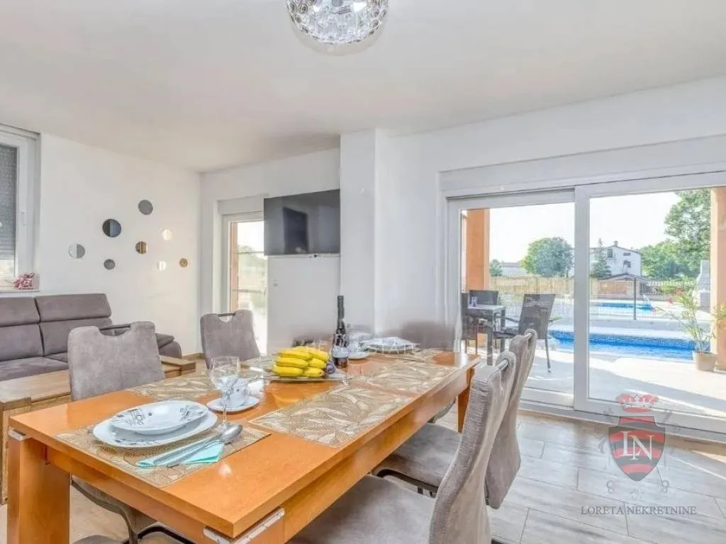 kuća s bazenom, 84 m2, tinjan - slika 23