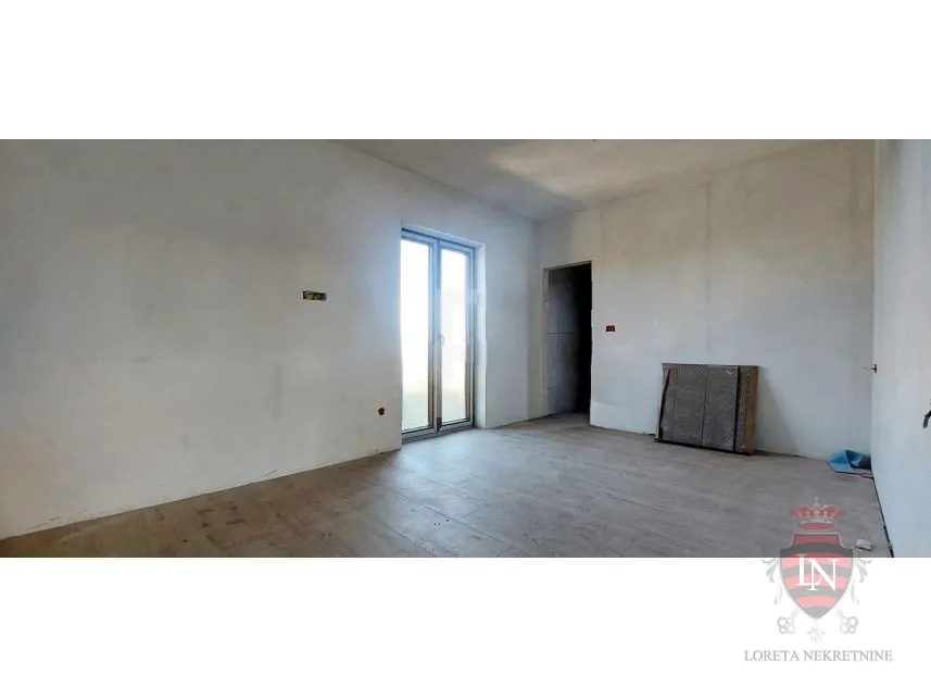 vila labin 169 m2 na parceli 1300 m2 - slika 21