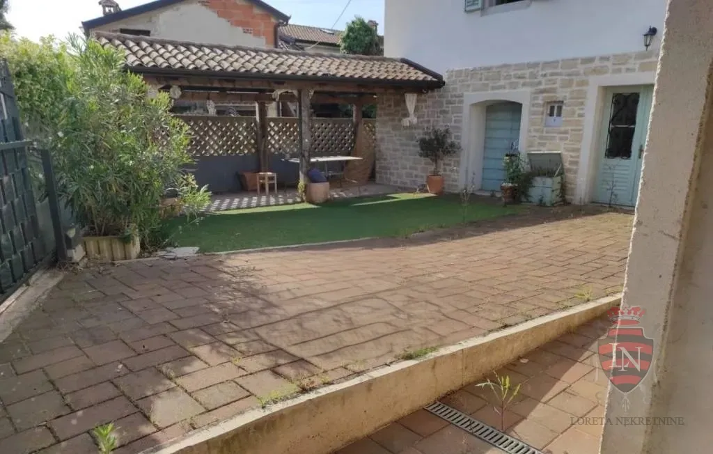 kamena kuća 150 m2, poreč - slika 2