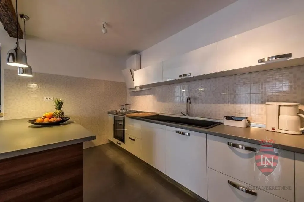 kuća s bazenom 145 m2, tinjan, istra - slika 19