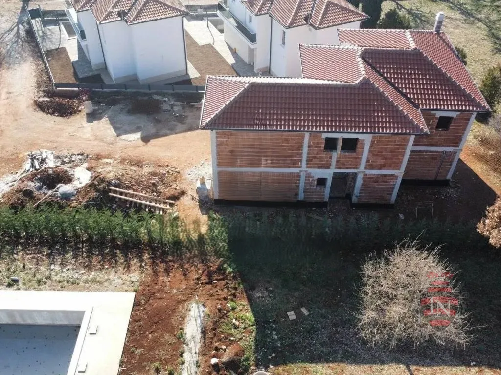 kuća s bazenom, novogradnja, poreč, 175 m2 na parceli od 762 m2 - slika 14