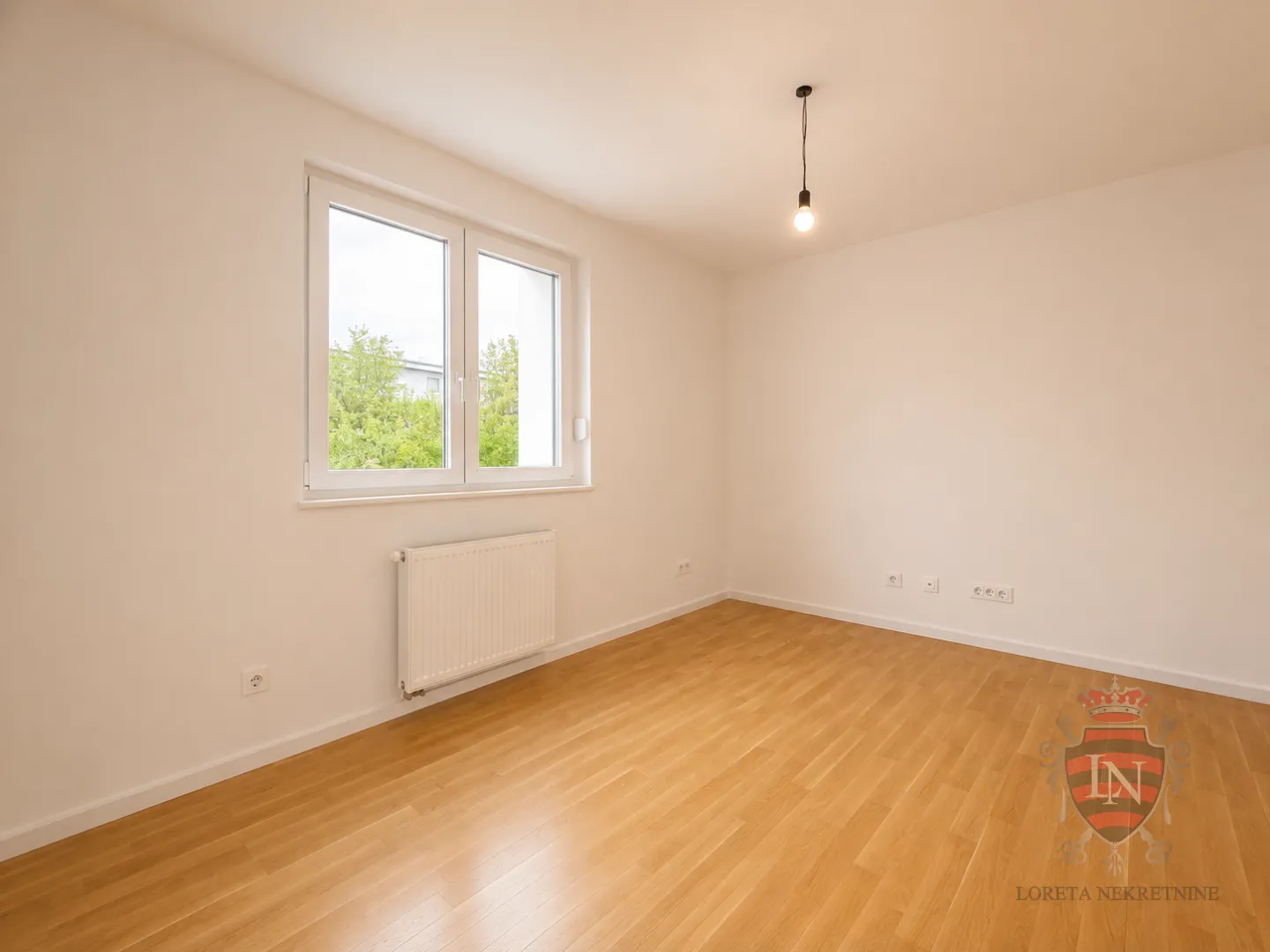prostran i funkcionalan s lođom i parkirnim mjestom , arena, blato, 116,38 m2 - slika 20