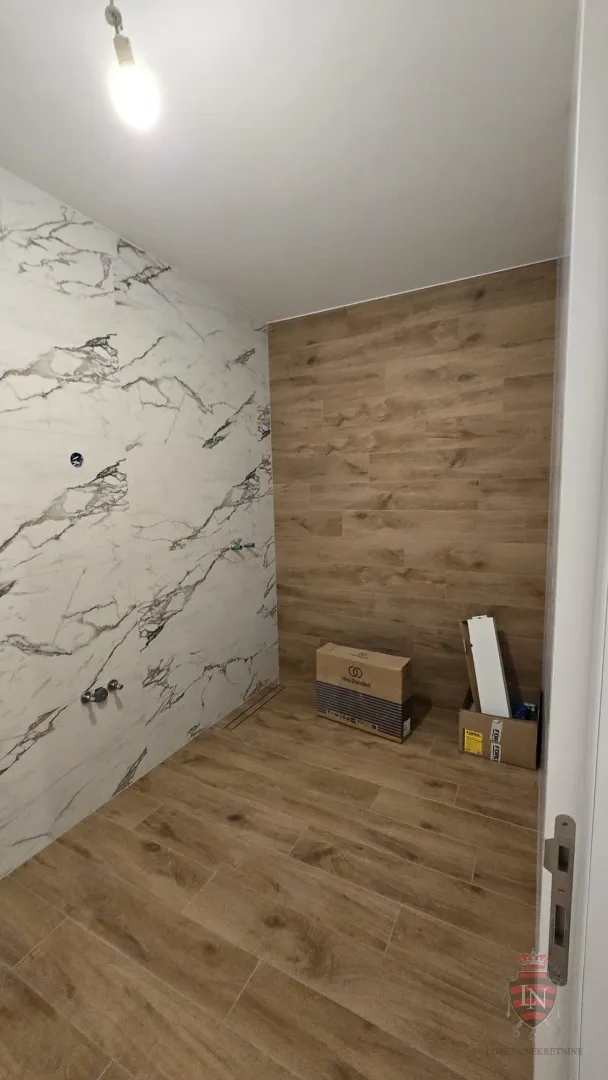 poslovni prostor - 4 stana! 262 m2, sesvete - slika 22