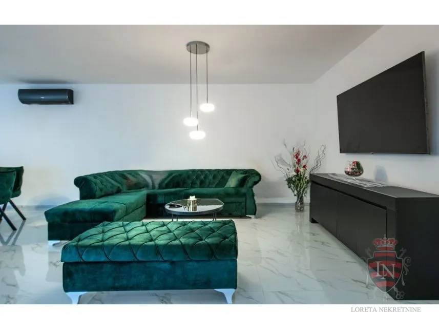 moderna kuća s bazenom, labin 187 m2 - slika 8