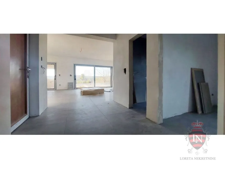 vila labin 169 m2 na parceli 1300 m2 - slika 8
