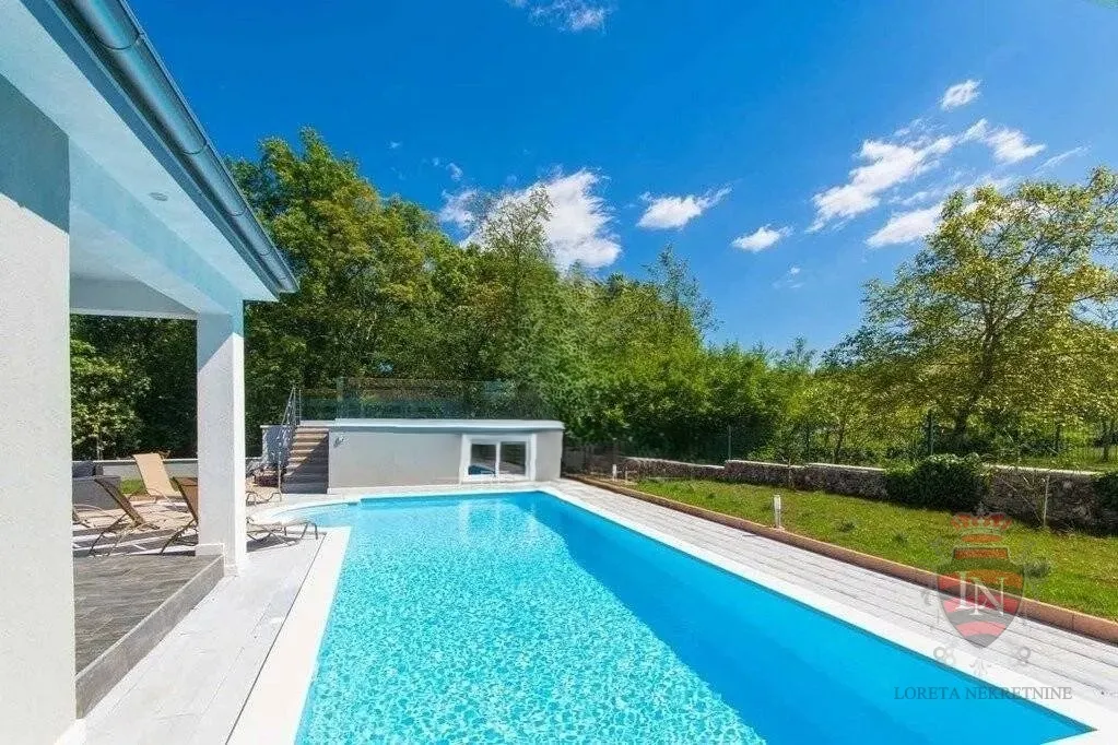 kuća s bazenom 270 m2, labin - slika 5