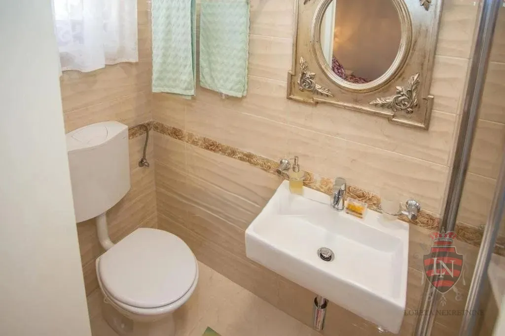 kuća s bazenom 85 m2, poreč, istra - slika 16
