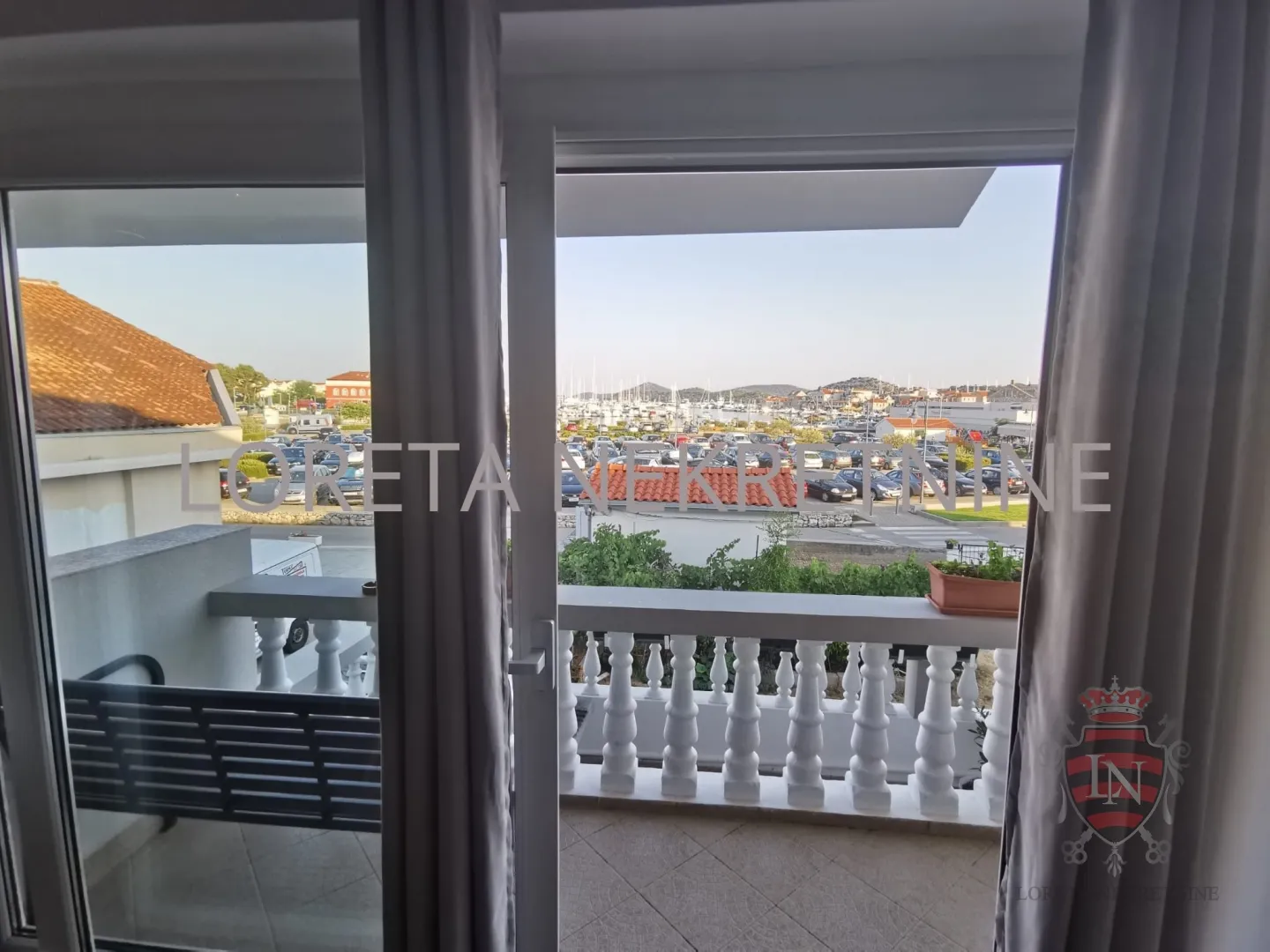 etažirana poslovno-stambena zgrada,tribunj, 397.00 m2, top lokacija! - slika 9