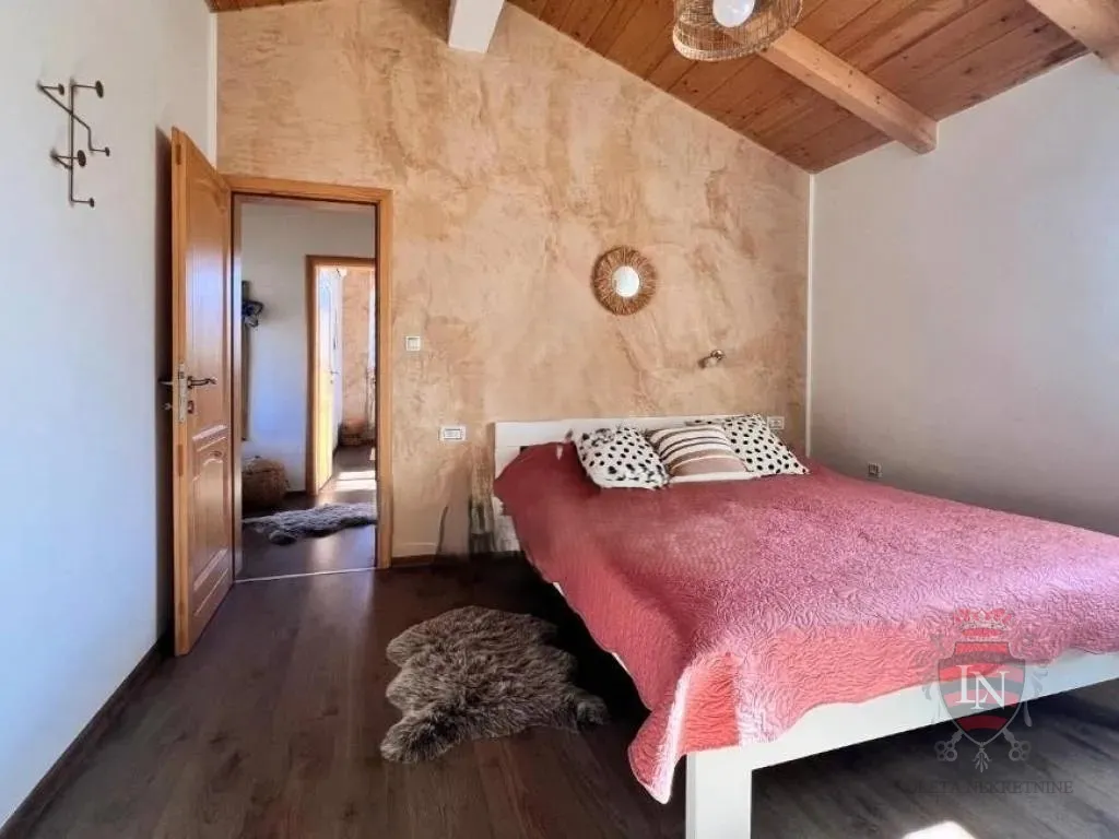 kuća s bazenom, lupoglav, istra, 155 m2 - slika 20