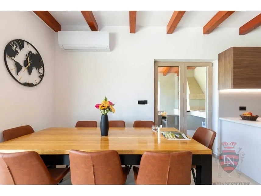 vila s bazenom na parceli od 1 300 m2, labin, istra - slika 19