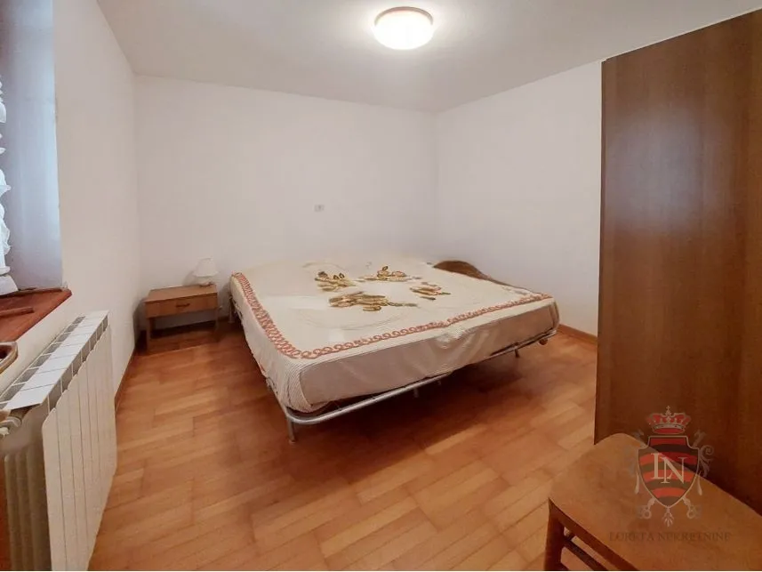 kuća s pogledom na more 150 m2, raša, istra - slika 28