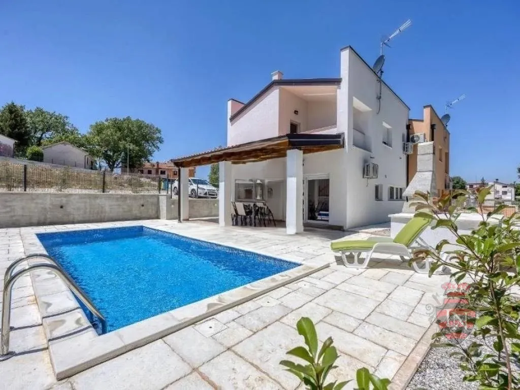 kuća s bazenom, 84 m2, tinjan - slika 4