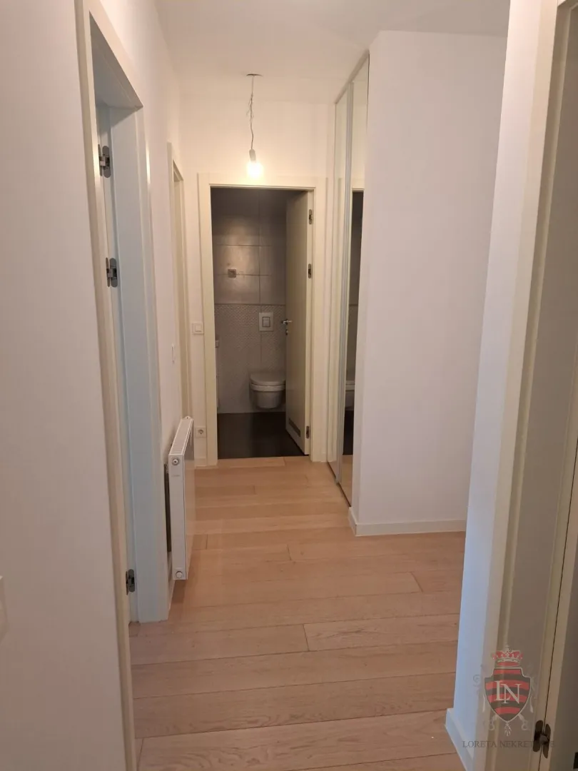 poslovni prostor, uredski, meandar centar, središće, 67,87 m2 - slika 2