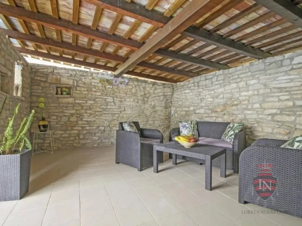 kuća s bazenom 136 m2, svetvinčenat, istra - slika 14
