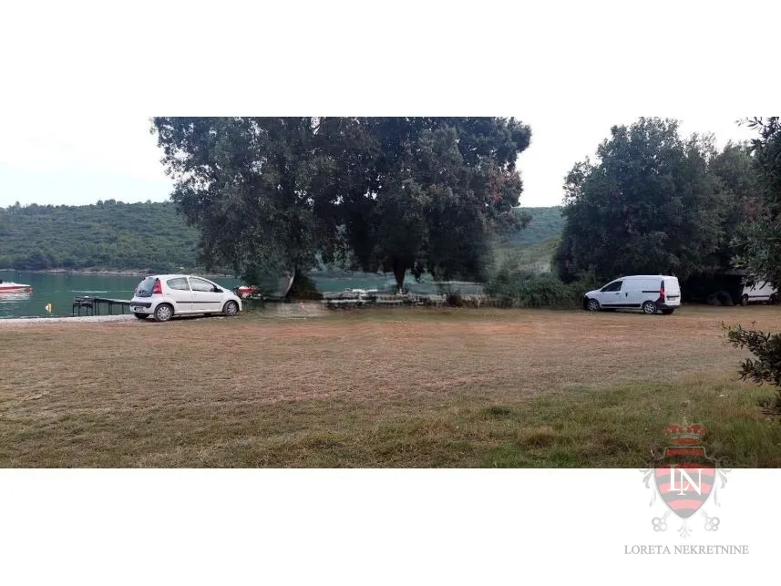 građevinsko zemljište blizu mora 3 876 m2, barban - slika 12