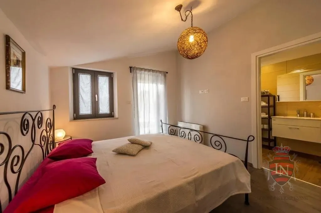 kuća s bazenom 145 m2, tinjan, istra - slika 22
