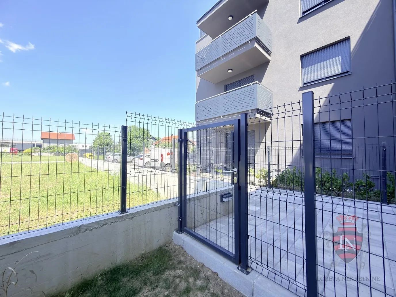poslovni prostor za najam – veliko polje - slika 21