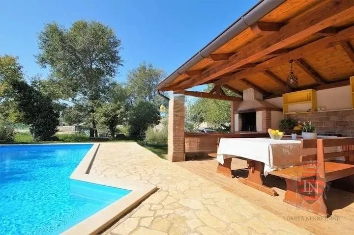 kuća s bazenom, marčana, 100 m2 - slika 4