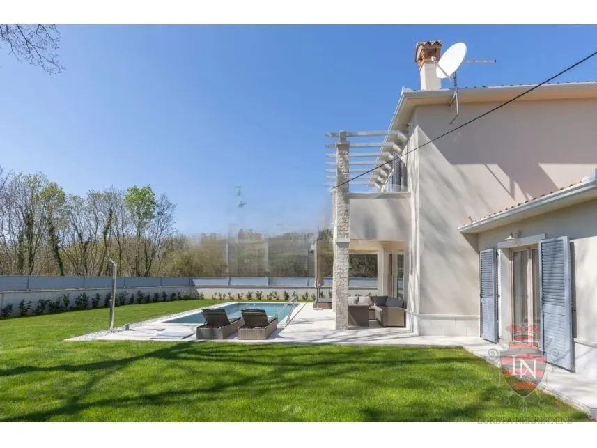 vila s bazenom, labin - slika 5