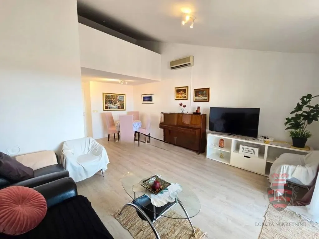 stan poreč, 86 m2 s pogledom na more - slika 8