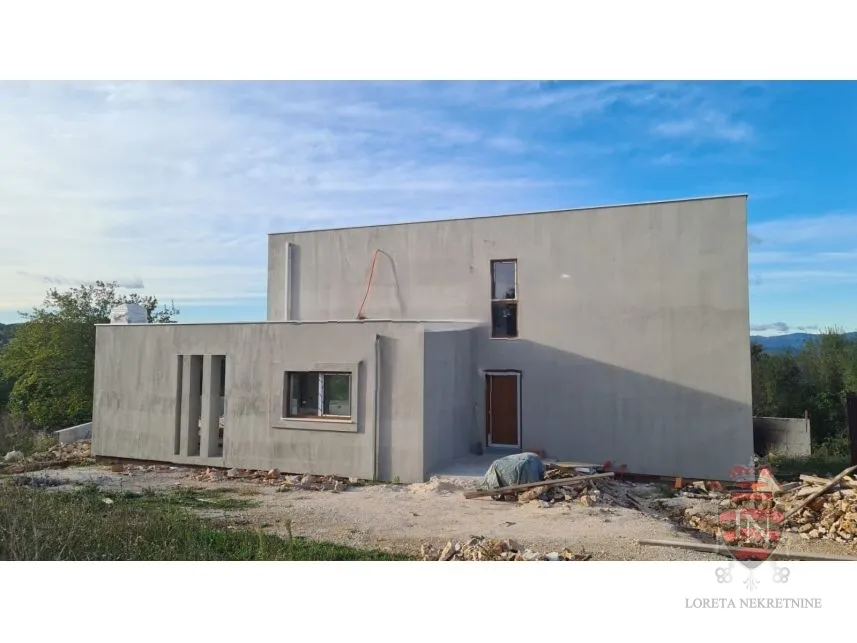 vila labin 169 m2 na parceli 1300 m2 - slika 7