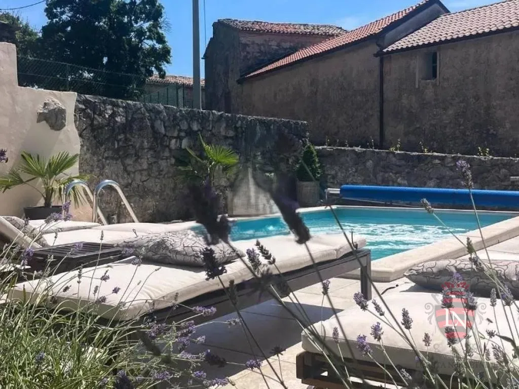 kuća s bazenom, lupoglav, istra, 155 m2 - slika 4