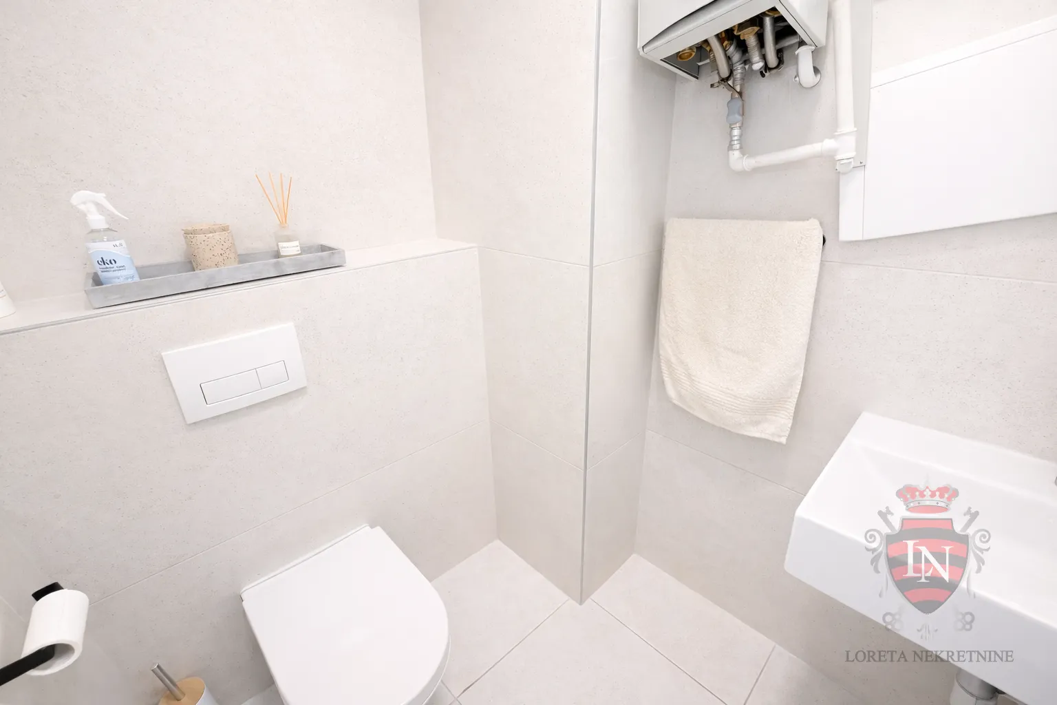 rudeš | moderan 3-soban stan u mirnoj ulici | terasa 32,79 m² | parking + spremište - slika 11